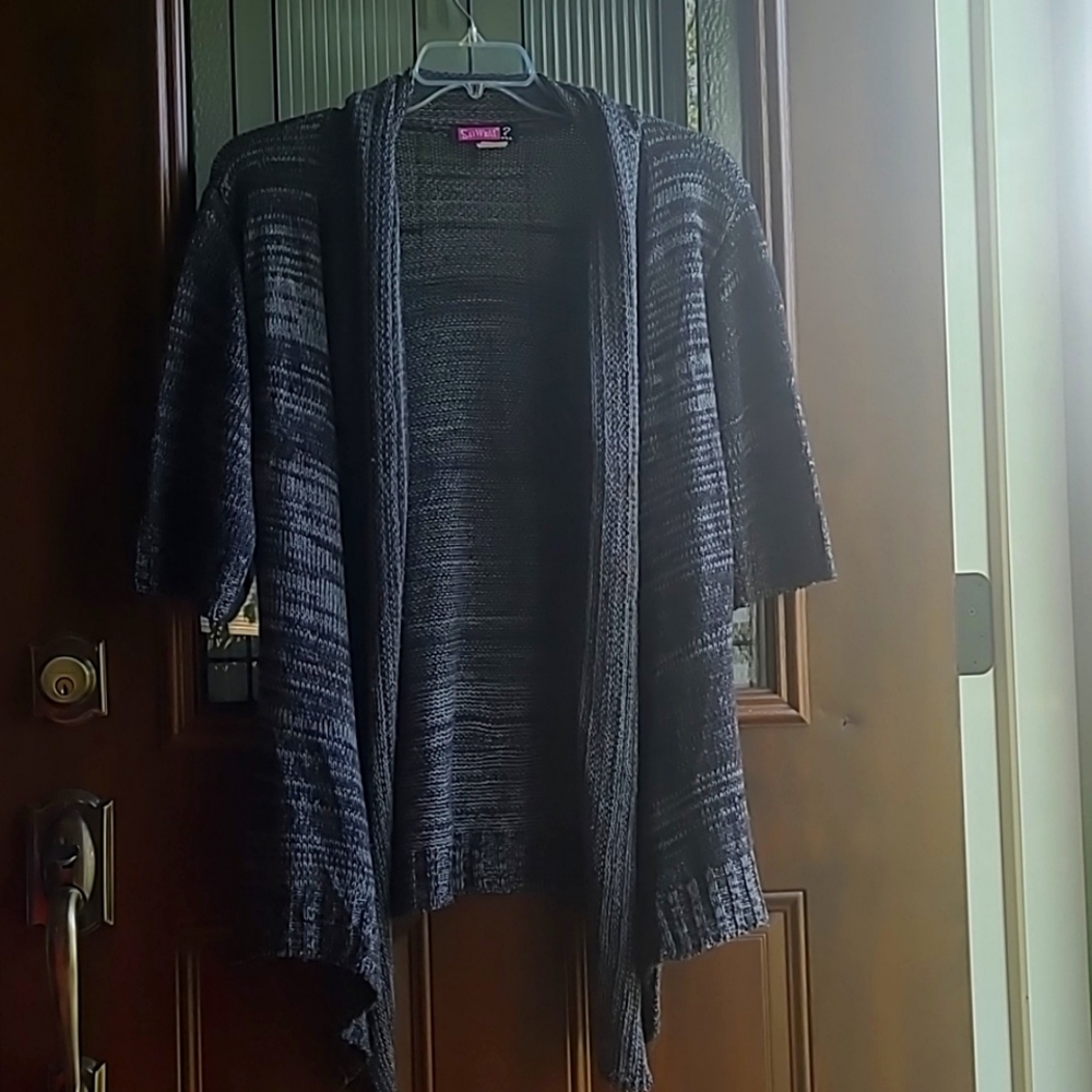 3X 3/4 length sleeve sweater